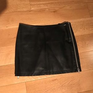 Leather skirt